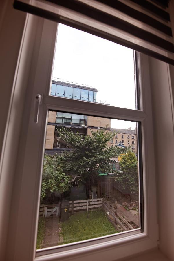Cosy One Bedroom Flat In City Center เอดินบะระ ภายนอก รูปภาพ